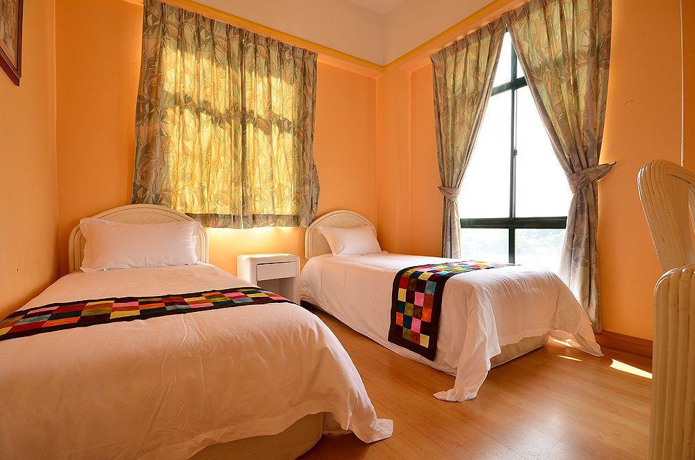 Jetty Suites Apartments Malacca Exterior photo