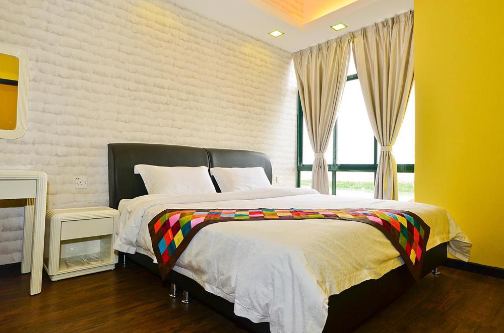 Jetty Suites Apartments Malacca Room photo