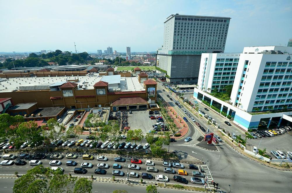 Jetty Suites Apartments Malacca Exterior photo